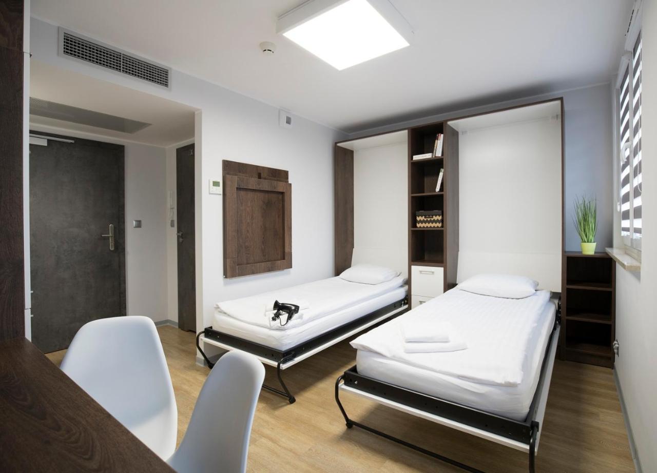 My 1St Place Poznan Aparthotel Exterior photo