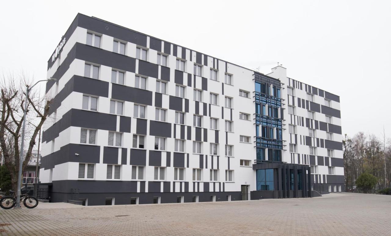 My 1St Place Poznan Aparthotel Exterior photo